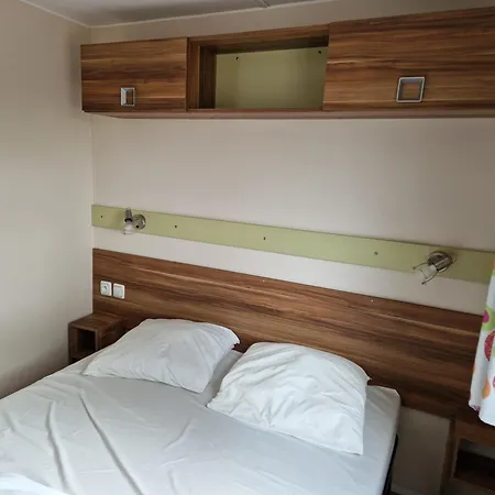 Maeva Escapades Le Joli 营地 4*