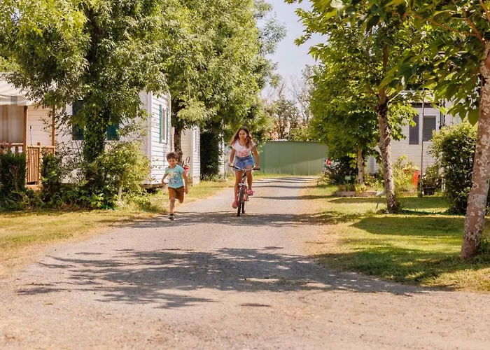 Maeva Escapades Le Joli Camping 4*