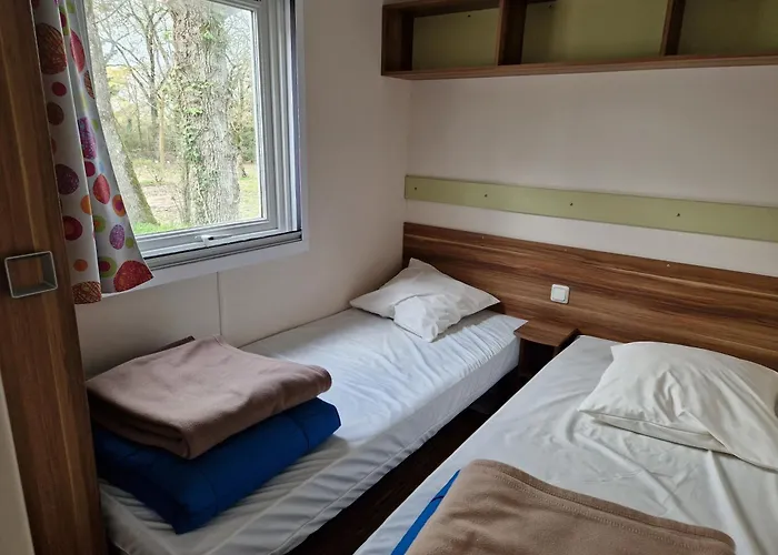 Maeva Escapades Le Joli 4* Bois-de-Cené